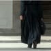 prete cammina fg.jpg 997313609