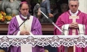 Processione Al Santuario 39 U1901962517462FGE 140x229 390x180 1 300x206 1