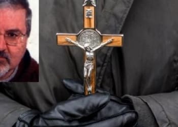 1477058032897.jpg prete esorcista e colonnello arrestati per abusi sessuali