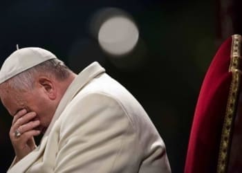 Papa Francesco la preghiera alla fine della Via Crucis O Croce di Cristo articleimage 1