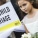 sposa bambina kVUD U11012854732207fF 1024x576@LaStampa.it