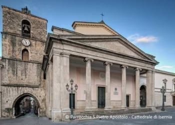 cattedrale isernia diocesi