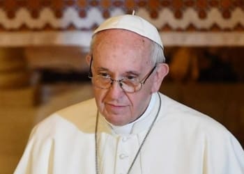 1519141150102.jpg papa francesco