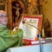 3979580 1918 sacerdote sospeso