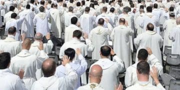 Domenica torna APPunti. 8 pagine speciali sul seminario e la formazione dei preti articleimage