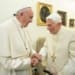1545476895 bergoglio ratzinger