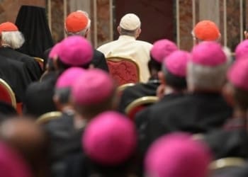 4323794 2044 abusi vaticano