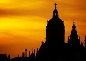 chiesa tramonto abusi pedofilia pixabay 2019