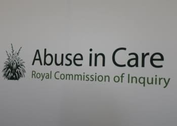 eight col ABUSE SIGN 2
