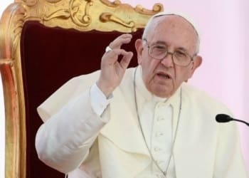 bergoglio 690x362 1