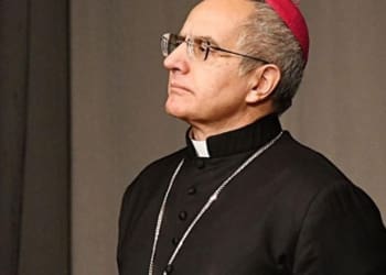 1636708909 0 rugolo il vescovo al telefono ho insabbiato il carteggio con la chiesa