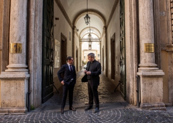 12vatican palace 01 hbvz videoSixteenByNine3000 scaled 1