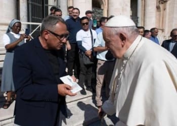 Marziale col Papa 696x464 1