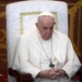 papa francesco prega afp