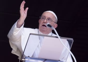 papa francesco angelus vaticano