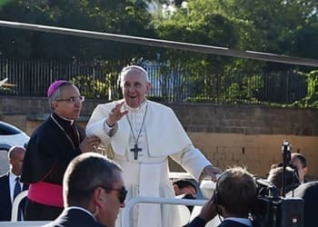foto papa piazza armerina