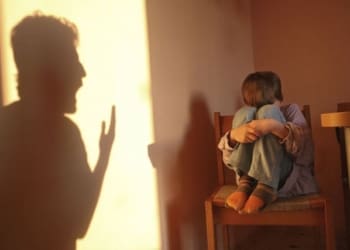 Bambini maltrattati sono 18 milioni in Europa