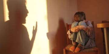 Bambini maltrattati sono 18 milioni in Europa