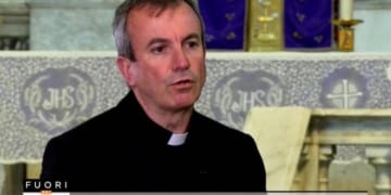 padre paolo contini a fuori dal coro 341189