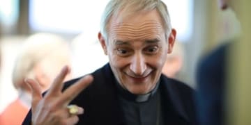 1777378982Matteo Maria Zuppi 46208127221